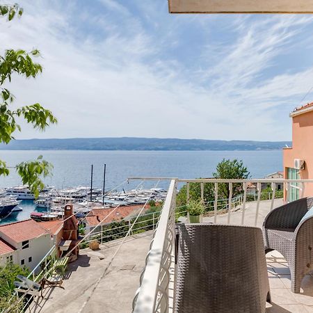 Apartment Krilo Jesenice Екстериор снимка
