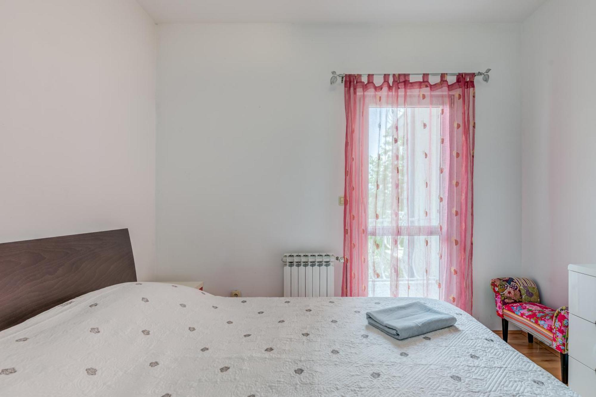 Apartment Krilo Jesenice Екстериор снимка