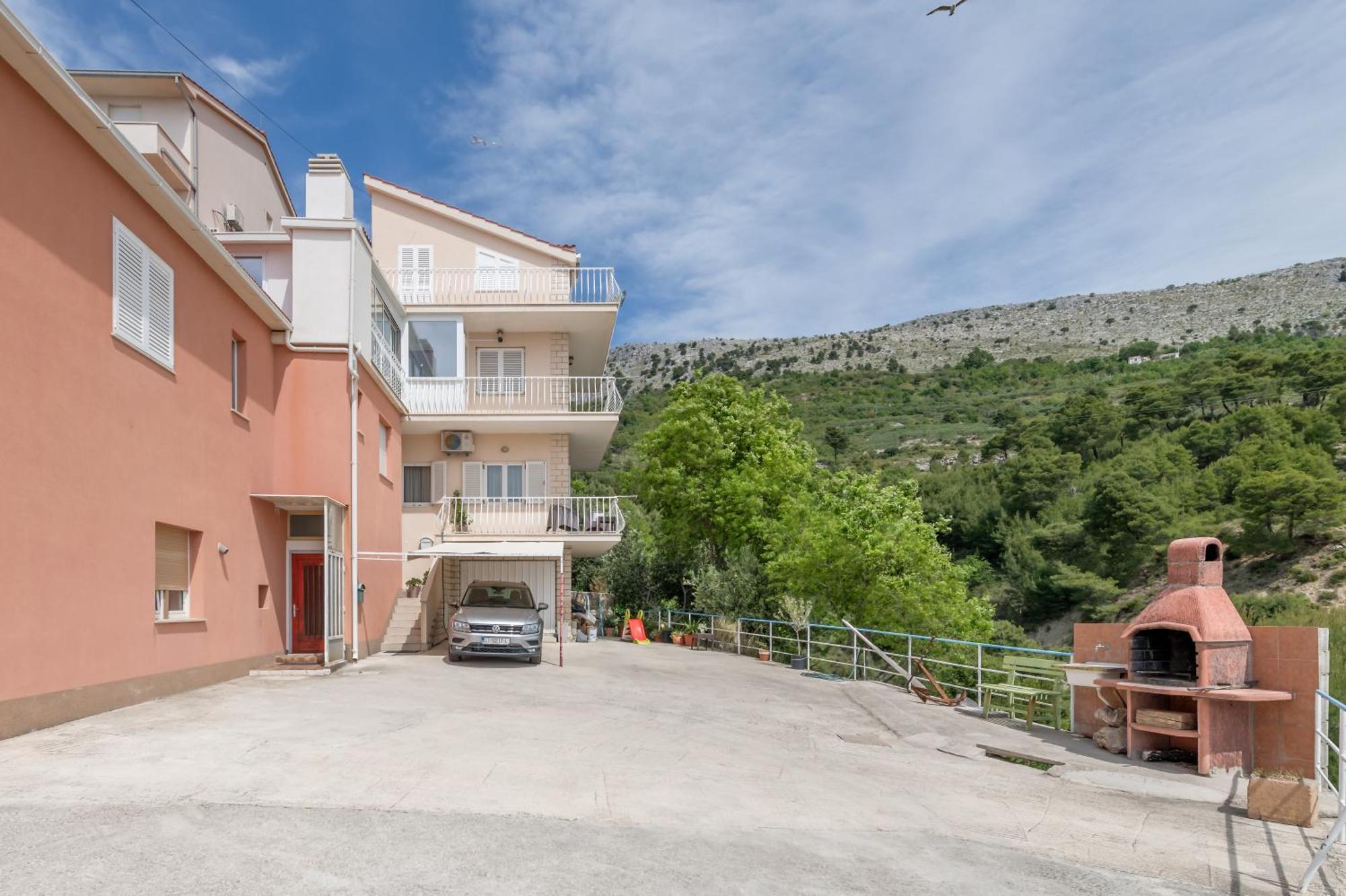 Apartment Krilo Jesenice Екстериор снимка